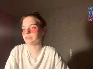 Preciouscianciola  live sex cam