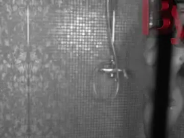 Queenafina  live sex cam