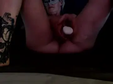 Ruthandross  live sex cam