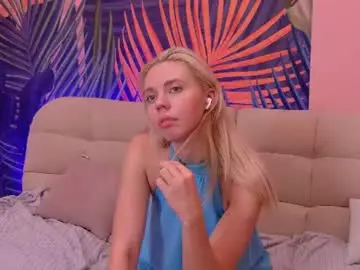 Tessaadora  live sex cam