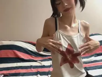 Tonimechling  live sex cam