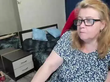 Fraumartha  live sex cam