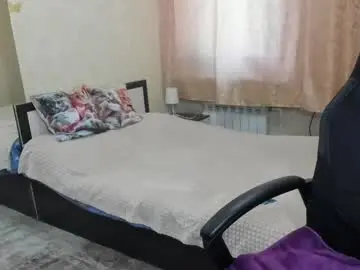 Fraumartha  live sex cam