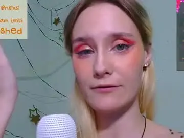 Ixsi  live sex cam
