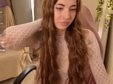 Nyvra  live sex cam