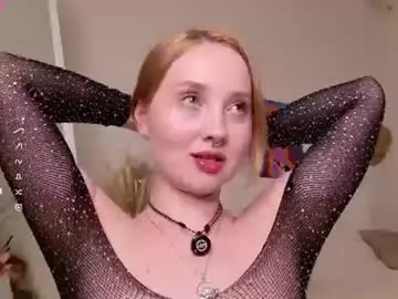 Ooopsitscandy  live sex cam