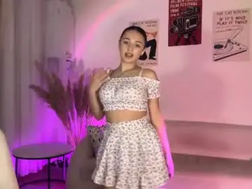Pricillalivsey  live sex cam
