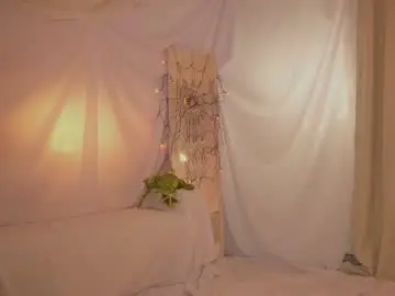 Sunny_maria  live sex cam