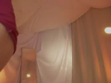 Sunny_maria  live sex cam