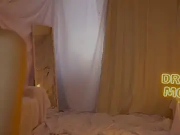 Sunny_maria  live sex cam