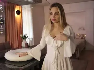 Your_girl_lara  live sex cam