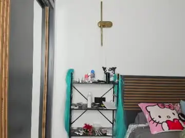 _lucystars  live sex cam