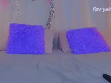 A1ly  live sex cam