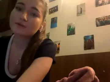 Angeliahilaire  live sex cam