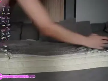 Aya__hitakayama  live sex cam