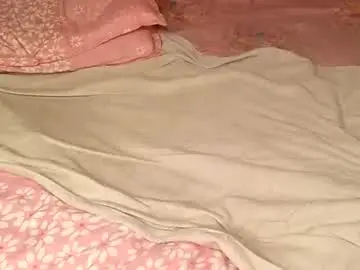 Bossetassy  live sex cam