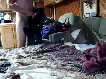 Brucelindsey29  live sex cam