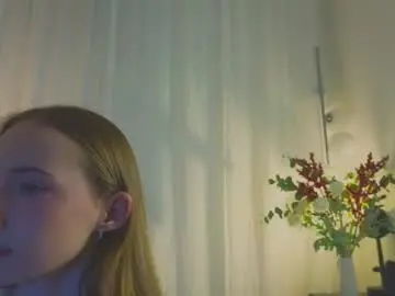 Cuute_angell  live sex cam