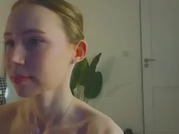 Cuute_angell  live sex cam