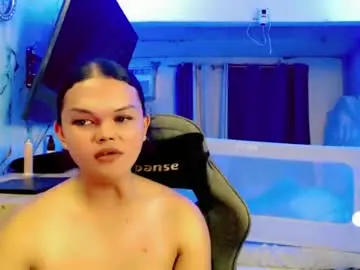 Daddy_fuck_me69  live sex cam