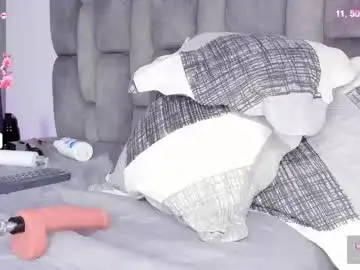 Emily___fox  live sex cam