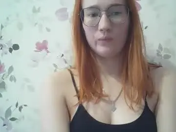 Eveliina_shy  live sex cam