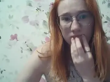 Eveliina_shy  live sex cam