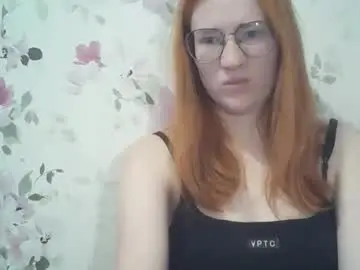 Eveliina_shy  live sex cam