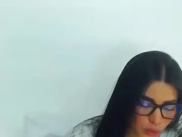 Imsweetlips  live sex cam