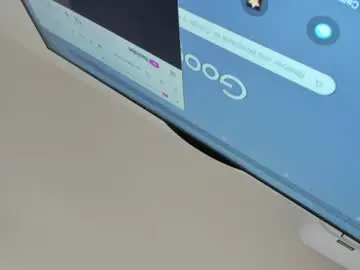 Limmyht  live sex cam