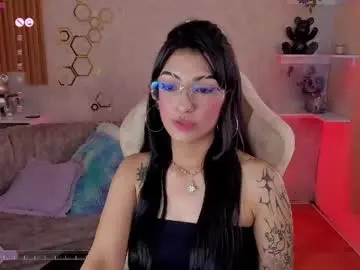 Mia_smoke_  live sex cam
