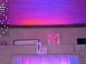 Mia_smoke_  live sex cam