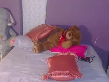 Paulinawilliams  live sex cam