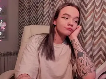 Sararomoney  live sex cam