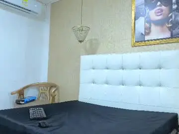 Siacavali  live sex cam