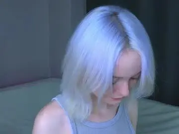 Unknownstatus  live sex cam