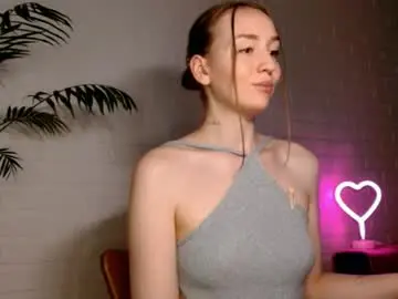 Whiteprincessluna  live sex cam