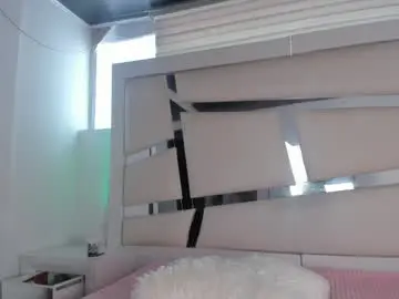 Chrystal_jade  live sex cam