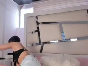 Chrystal_jade  live sex cam