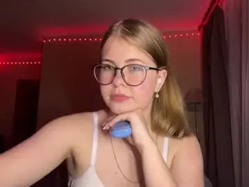 Eusebiaprim  live sex cam