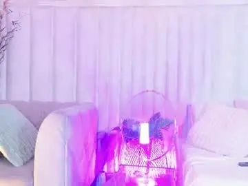 Im_helina  live sex cam