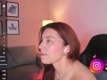 Jenniekim_18  live sex cam