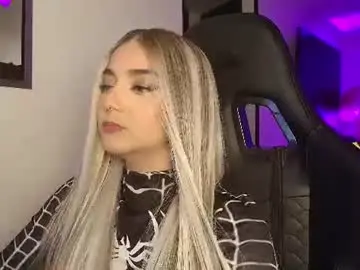 Khitanaa  live sex cam