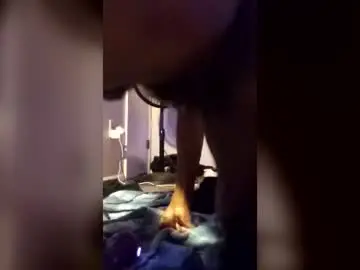 Lilbittscorpio  live sex cam