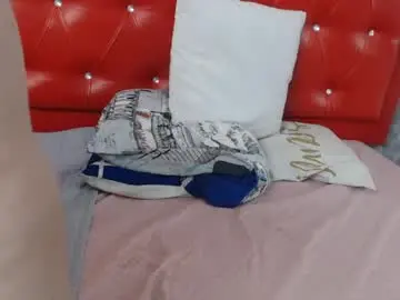 Linda__mature  live sex cam