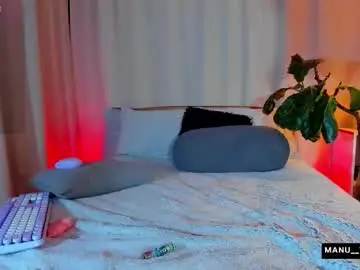 Manu_nyx  live sex cam