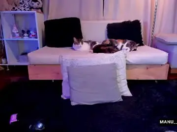 Manu_nyx  live sex cam