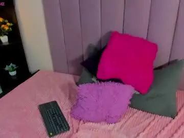 Raven_loove  live sex cam