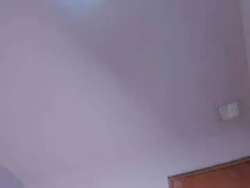Raven_loove  live sex cam