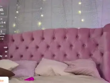 Vi__sky  live sex cam